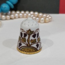 Fall Thimble Russian Lomonosov Porcelain?