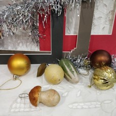 Pickle Vintage spun-cotton Christmas ornament