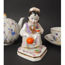 USSR 1960 Fascinating Uzbek Girl Dulevo porcelain
