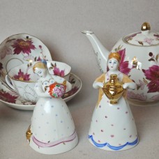 USSR 1970s Girl with Teapot and Cat Dulevo