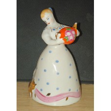 USR 1950s Uzbek Girl with Basket Lomonosov porcelain