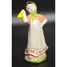 Porcelain Artist USSR Baranovka porcelain figurine 1963