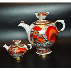 Vintage tea pots ? Golden Cockerel ? Lomonosov Vorobyevskiy