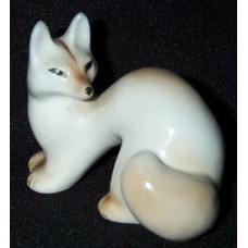 Marten USSR 1960s Lomonosov porcelain figurine.